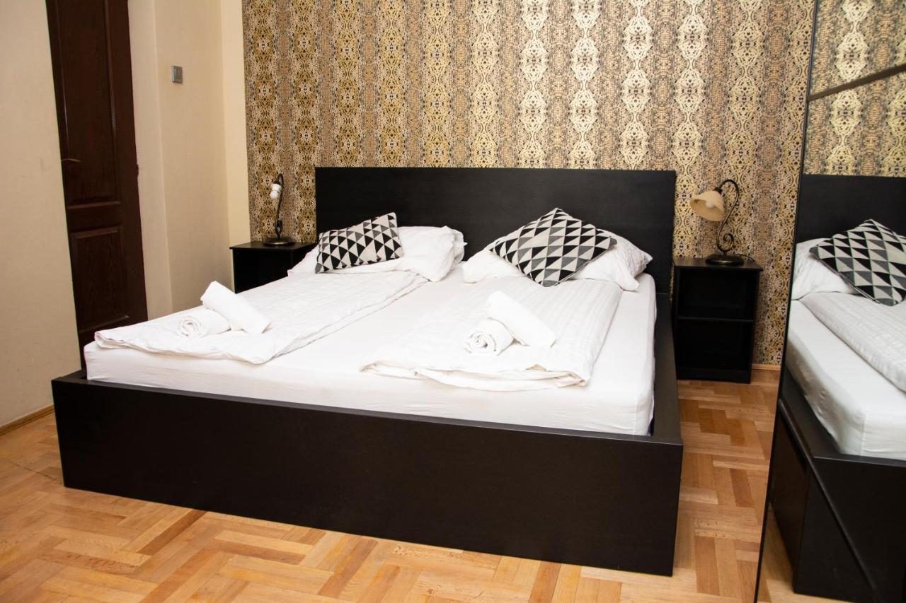 Andrassy Room Budapest Exteriör bild